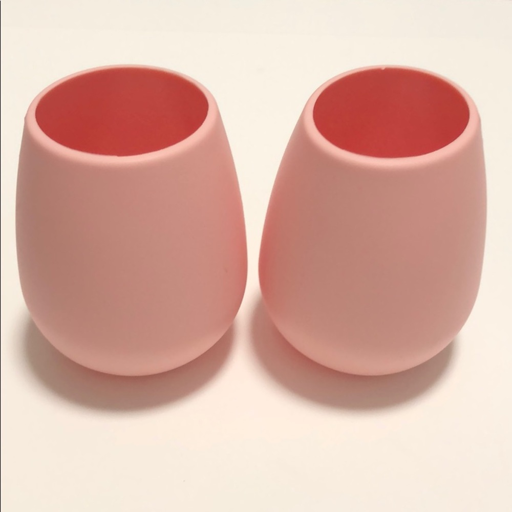 Pair of silicone wine glasses - pink